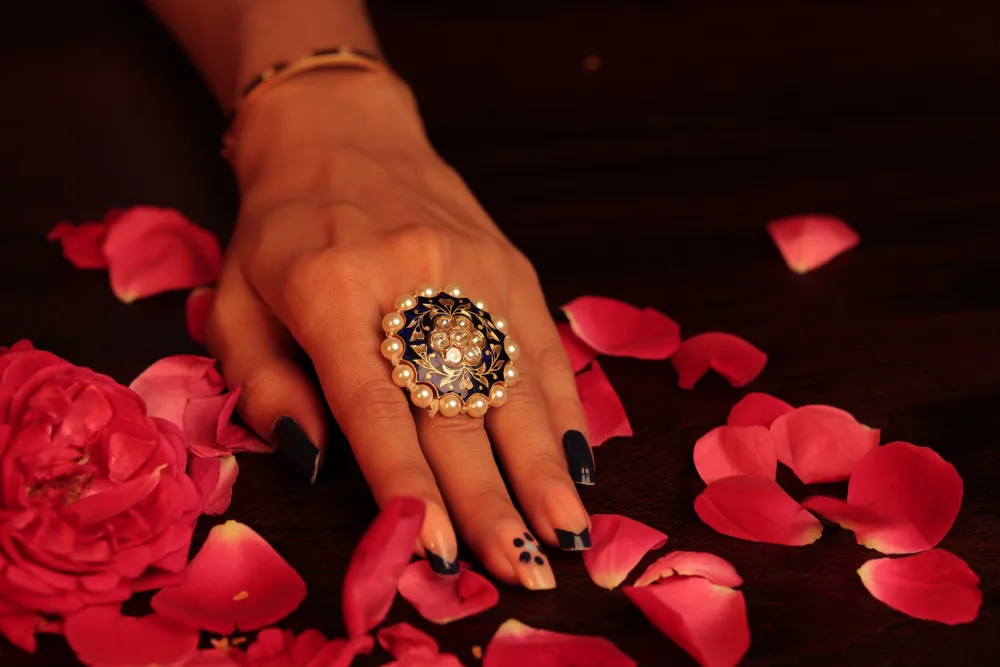 Lightweight diamond rings in gold, Shrivatsa Jodhpur