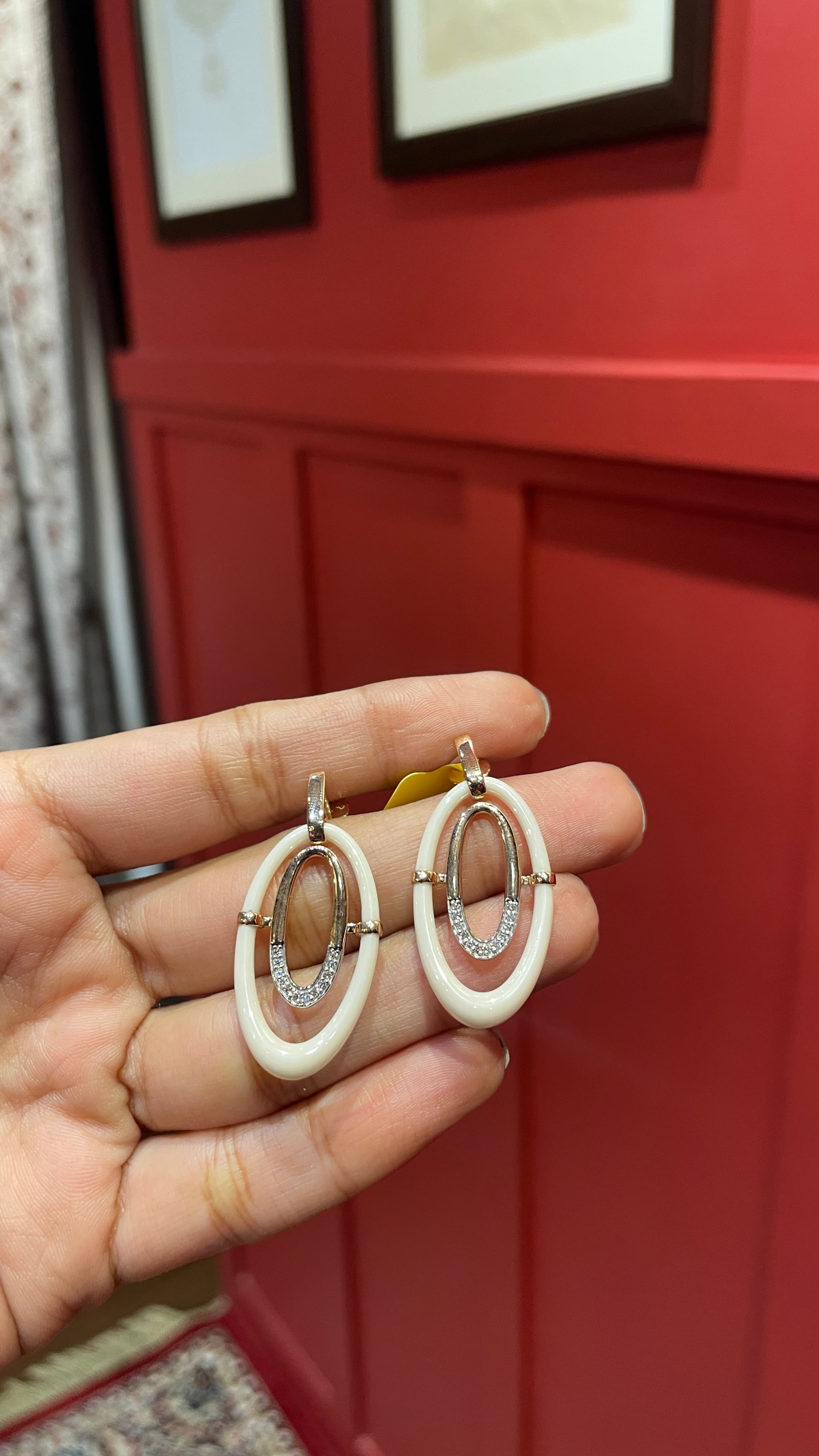 White ceramic earrings 