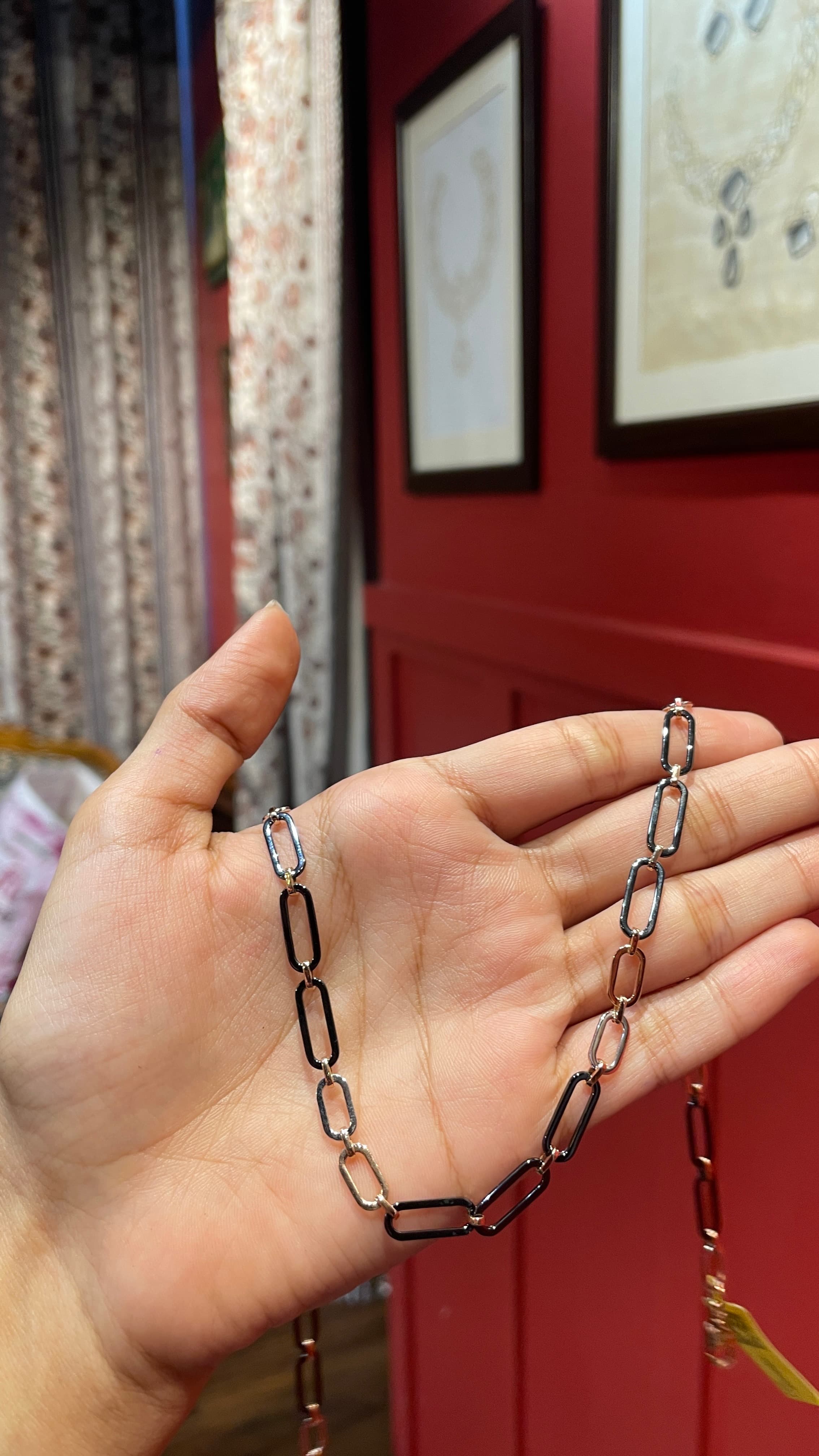 Ceramic paper clip chain 